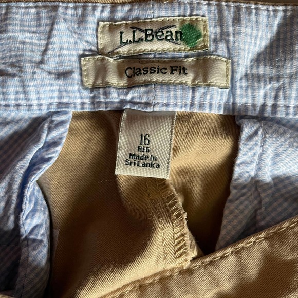 L. L. Bean Classic Fit Cargo Utility Khaki Pants Size 16 - Picture 6 of 11